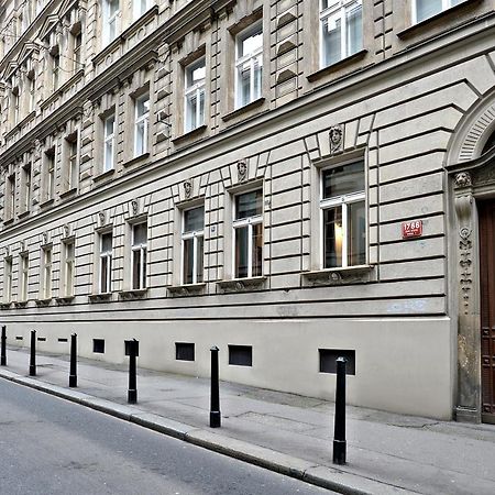 Magnificent King Suite Prague Exterior photo